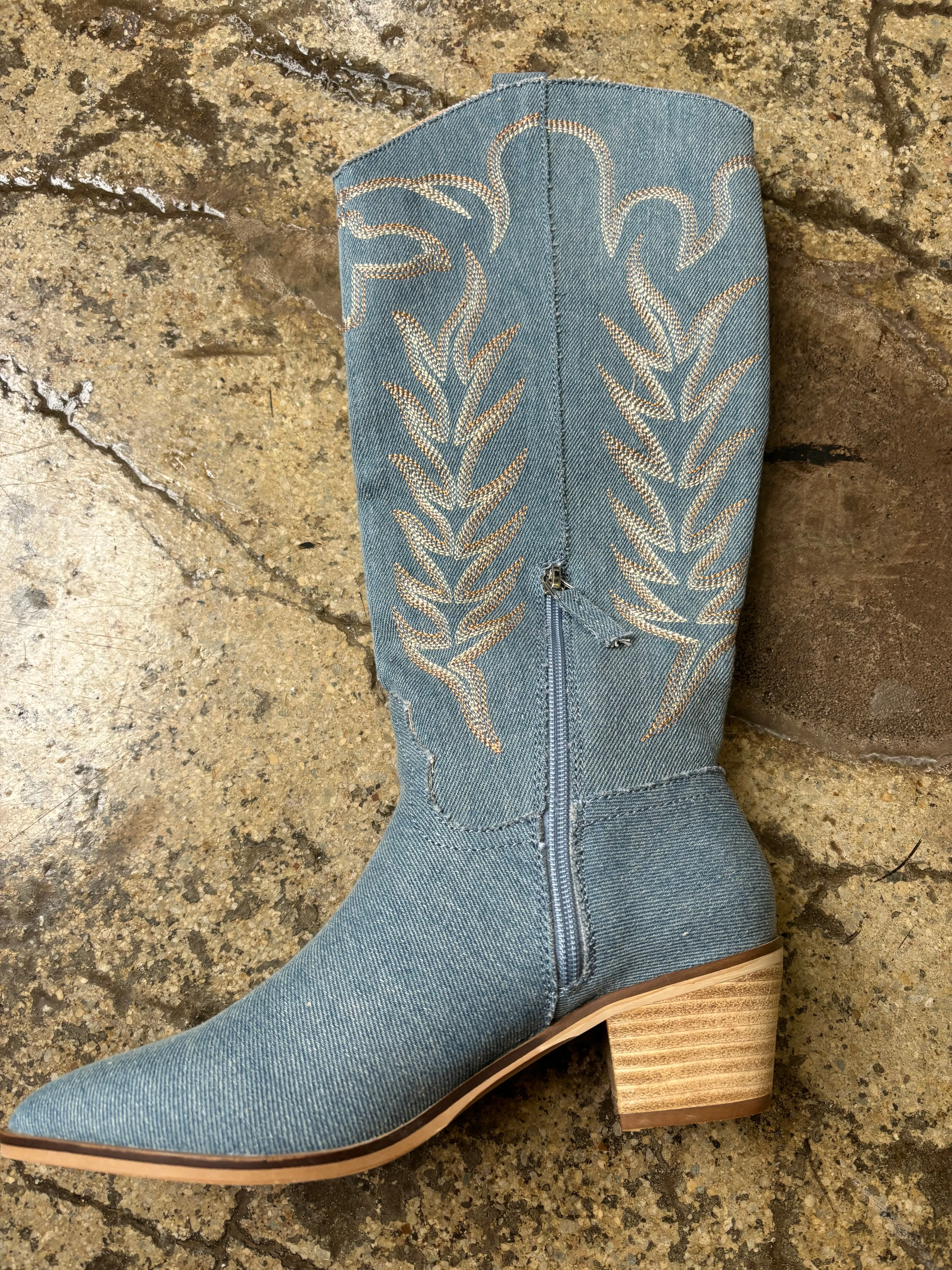 Denim Cowgirl Samara Stitch Western Boots