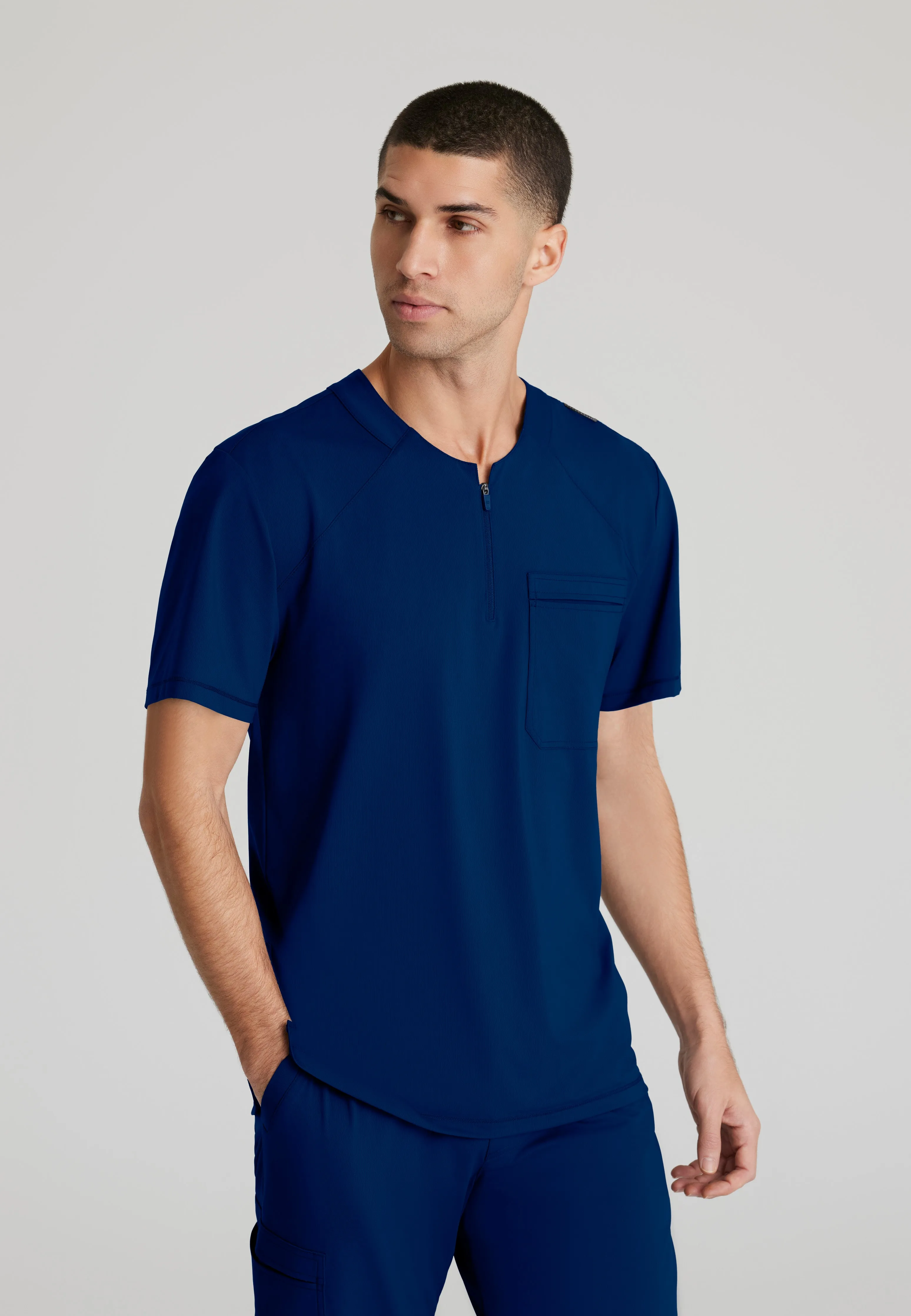 Flex Single Pocket Curved Neck Scrub Top