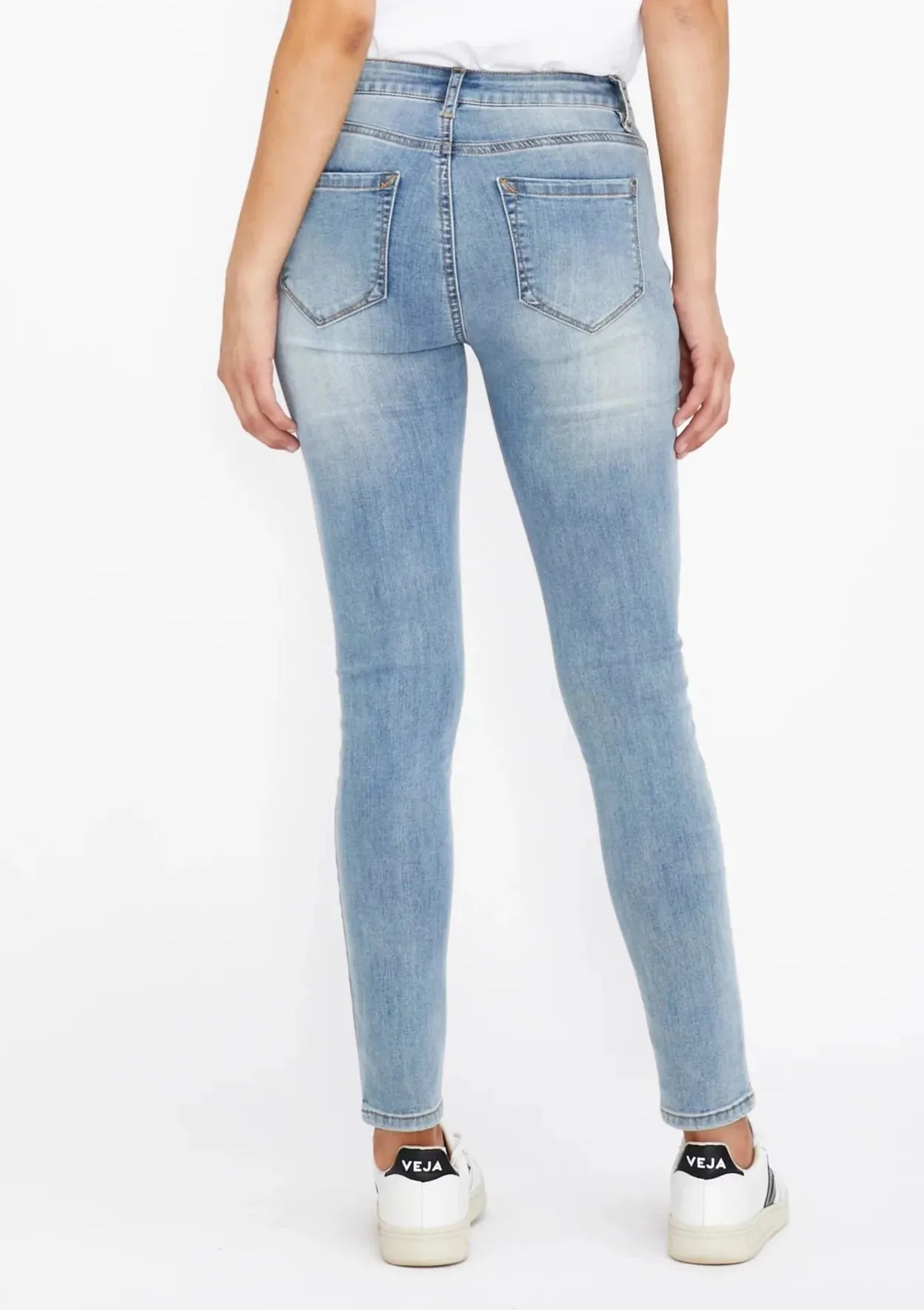 Lucia High Waisted Jeans - Light Blue (Stitched Hem)