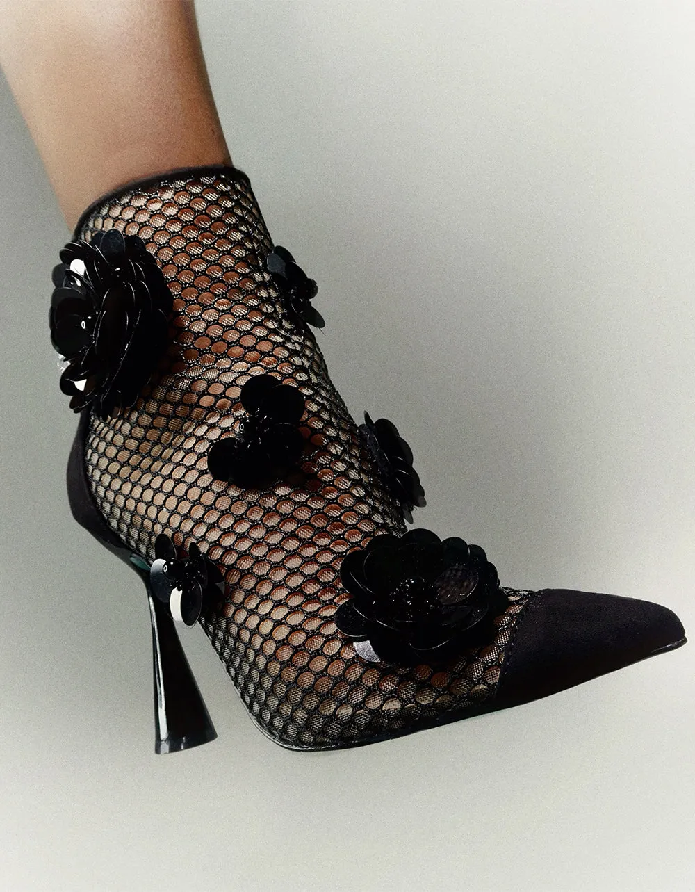 NAVEY BLACK