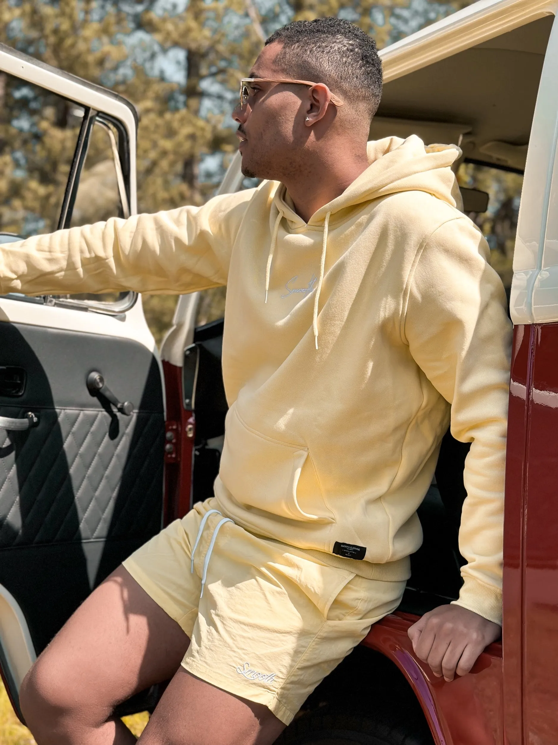Soft Yellow Hoodie / Signature White Men