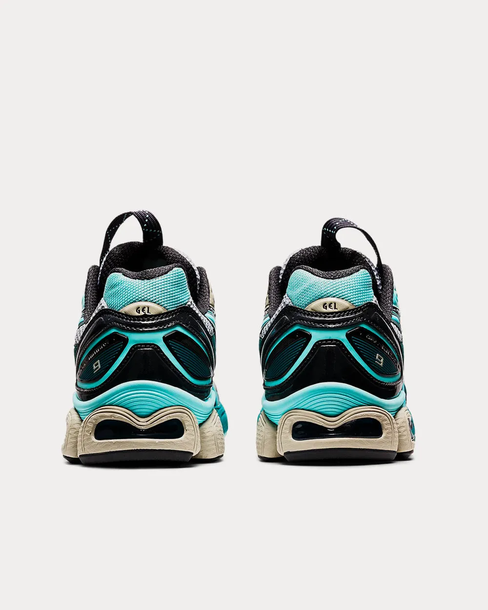 UB3-S GEL-NIMBUS 9 Piedmont Grey / Aruba Blue Low Top Sneakers