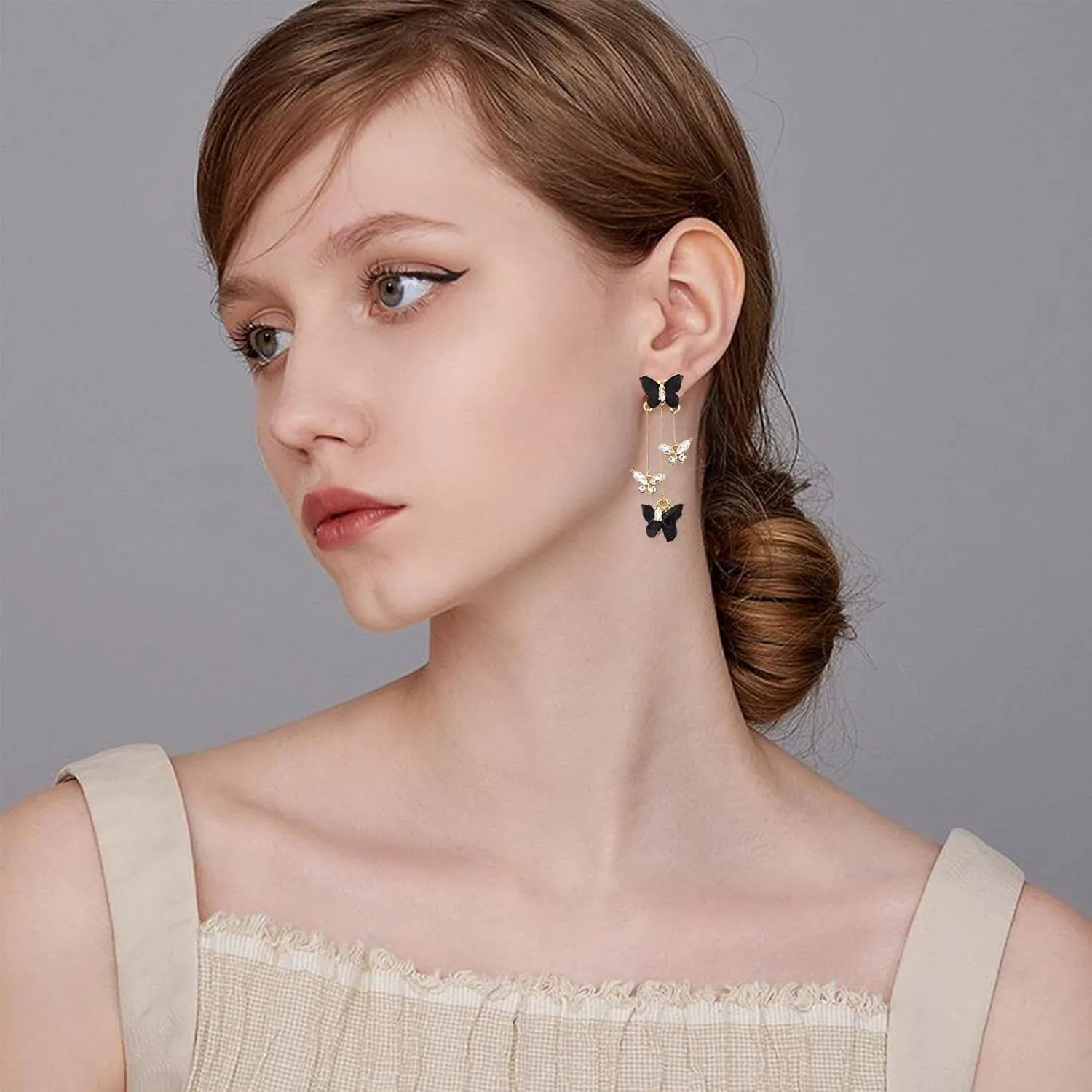 Violet Butterfly Tassel Stud Earrings for Women Long Butterfly Crystal Rhinestone Drop Dangle Earrings Wedding Jewelry Gifts